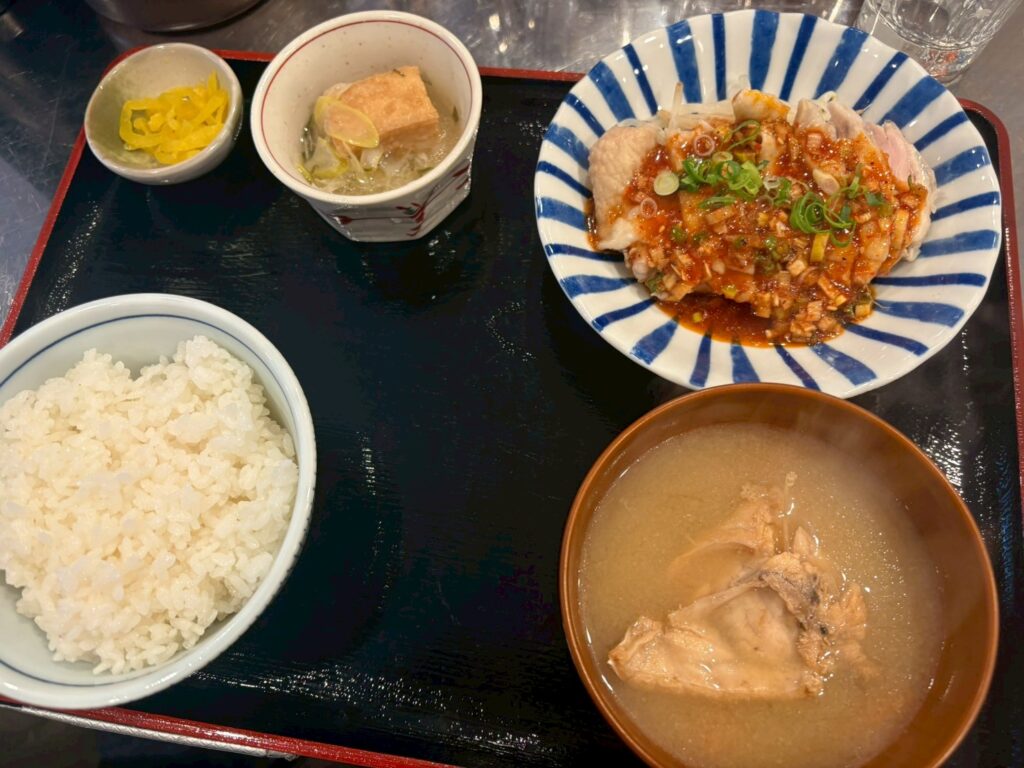 よだれ鶏
ちょい辛いかもしれない