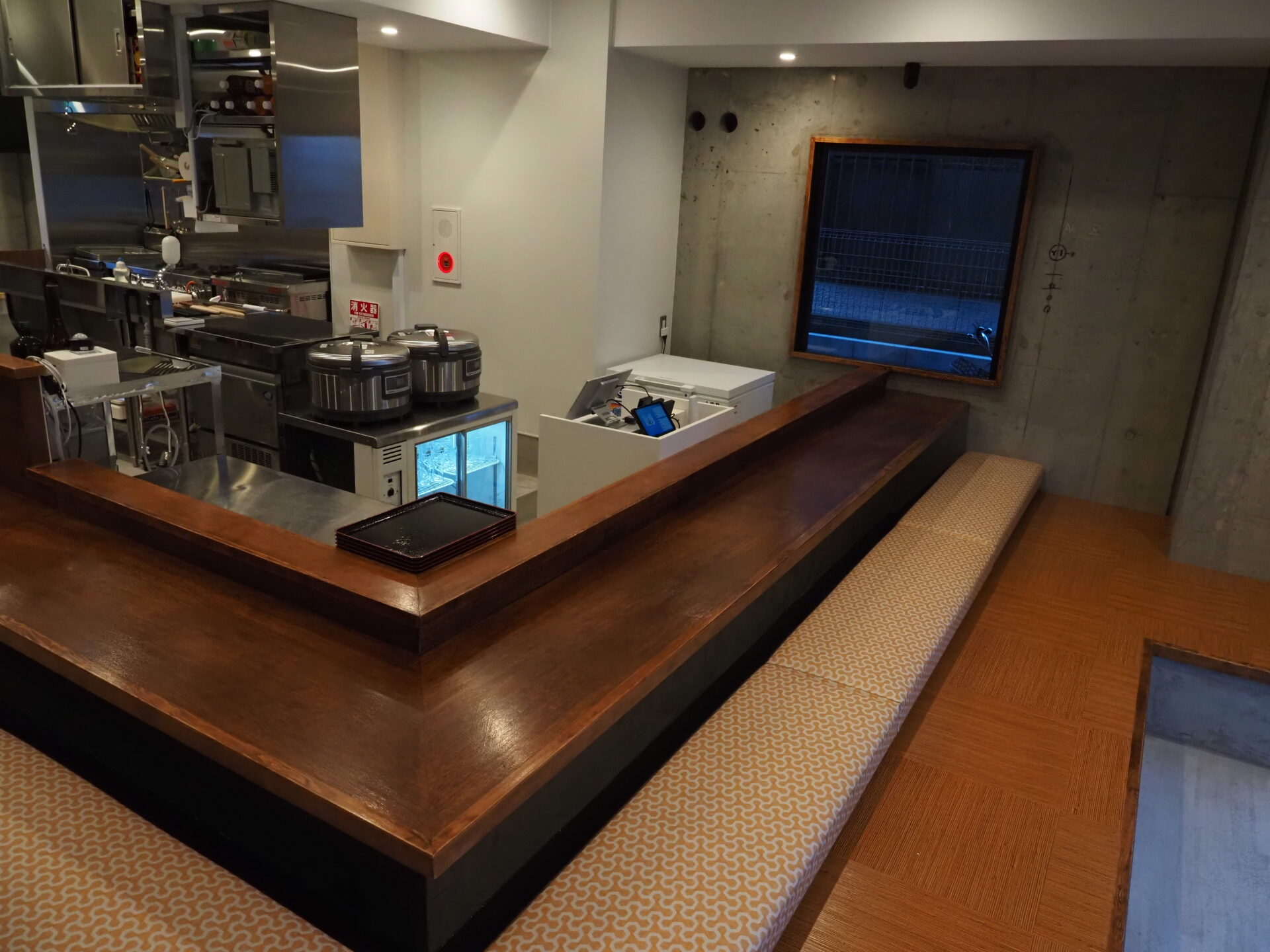 海鮮居食屋かなめの店舗情報